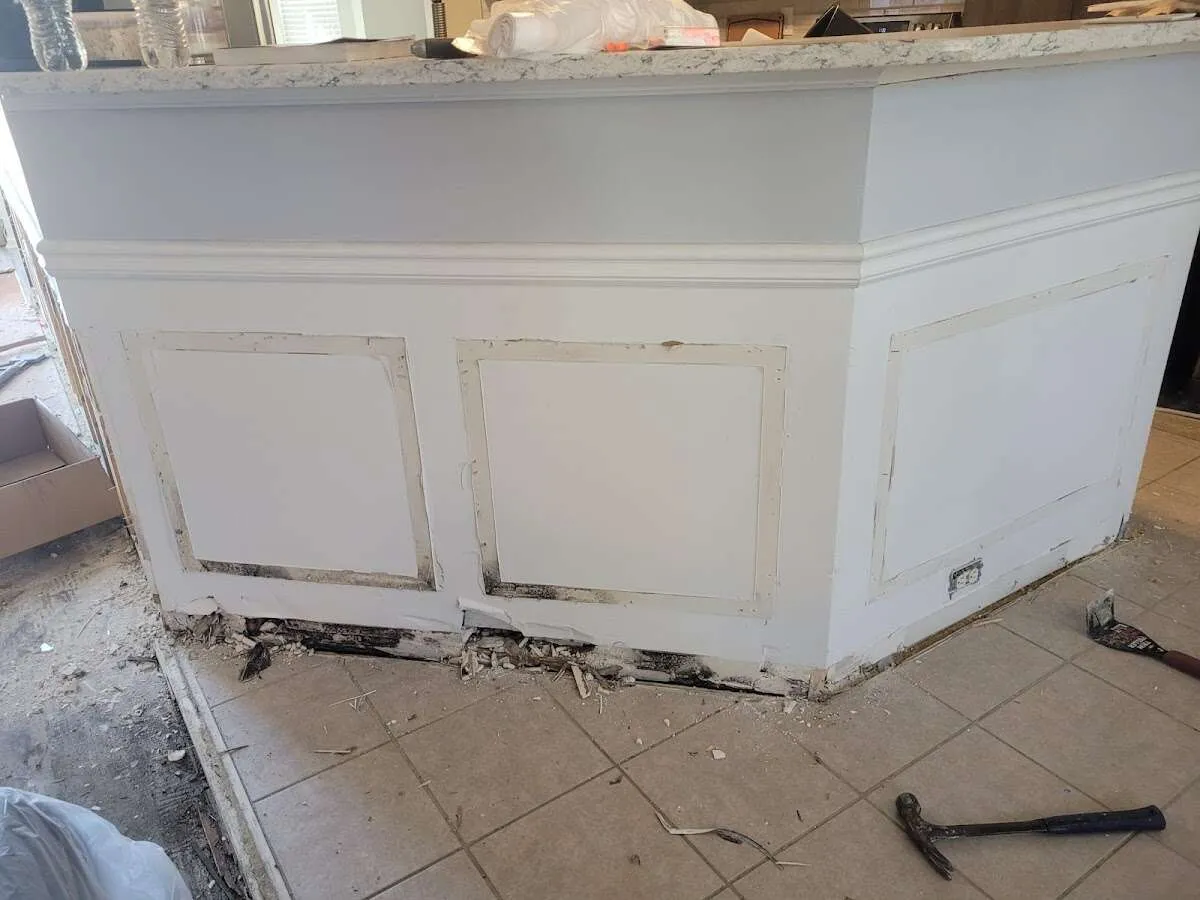 Water damage and mold on kitchen during Burst Pipe Cleanup in Country Homes
